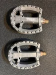 Victor Old School VP-767 Bmx Freestyle Pedals 1/2 Pair Black 80S 90S. Fixed Price $18.90.