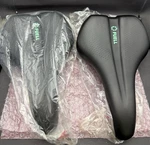 Velo VL-6470 Dual Density Bike Saddle Seat 177MM W/ Logo Oem (2-PACK) *new*. Fixed Price $29.99.