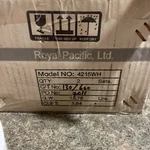 Royal Pacific Lighting Led Wrap Around Fixture 4215WH QTY-2. Fixed Price $112.00.