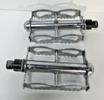 Vintage Rt Ltd 917 Rat Trap 9/16" Pedals Made England. Fixed Price $10.00.