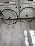 White Industries (eno Single Speed Hub) Velocity Aerohead Clincher Wheelset 700C. Fixed Price $275.00.
